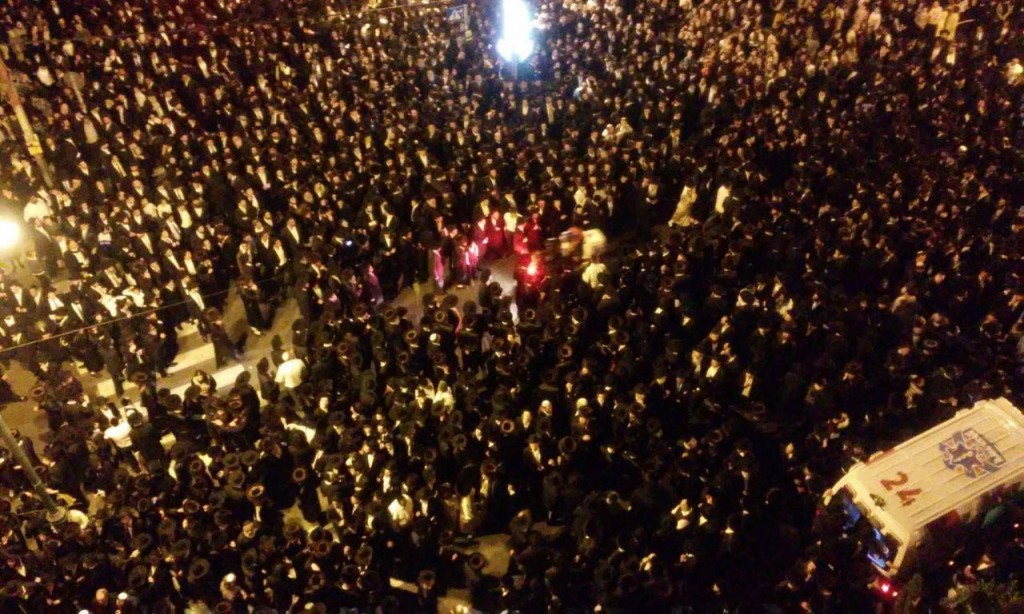 Rav Shmuel Wosner Funeral